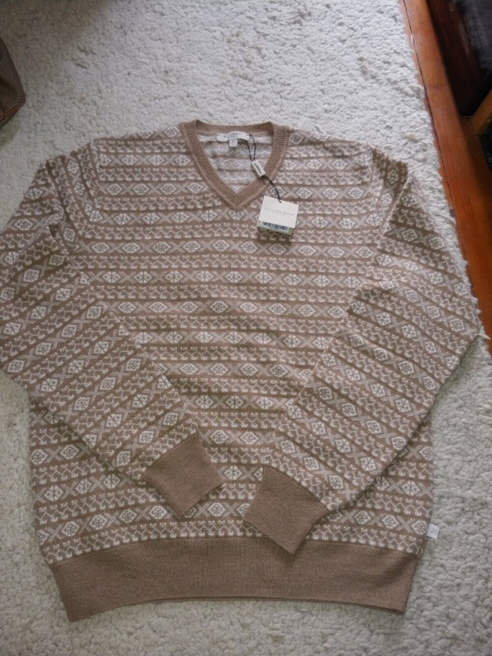 NWT Burberry London Sweater Made in Italy Men's M 400 caramel